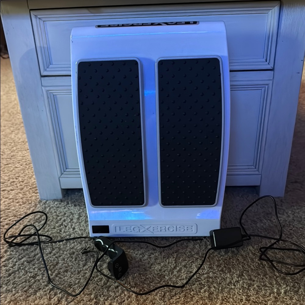 LegXercise Machine with Black and White Design